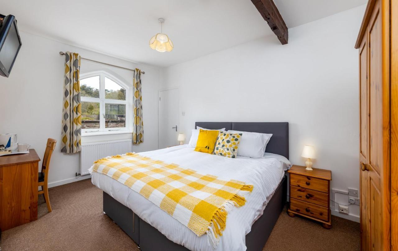 Muncaster Castle Coachman'S Quarters Bed and Breakfast Ravenglass Eksteriør billede